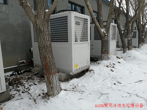 博兴县福溪花园游泳馆采用了黄瓜视频网站空气源热泵在雪中依然运行稳定