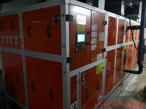 天府三中采用黄瓜视频网站除湿热泵