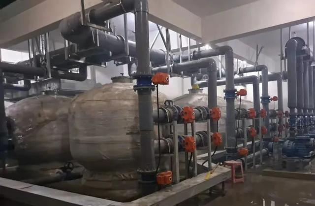 黄瓜视频网站过滤砂缸和循环水泵